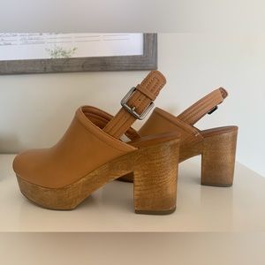 Block Heel Leather Clogs